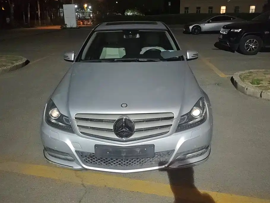 Mercedes-Benz C-Class 2012