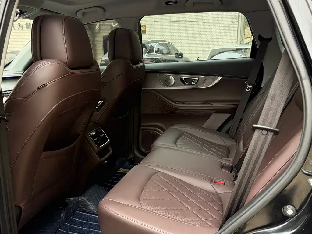 Chery Tiggo 8 PRO 2022 — фото 10