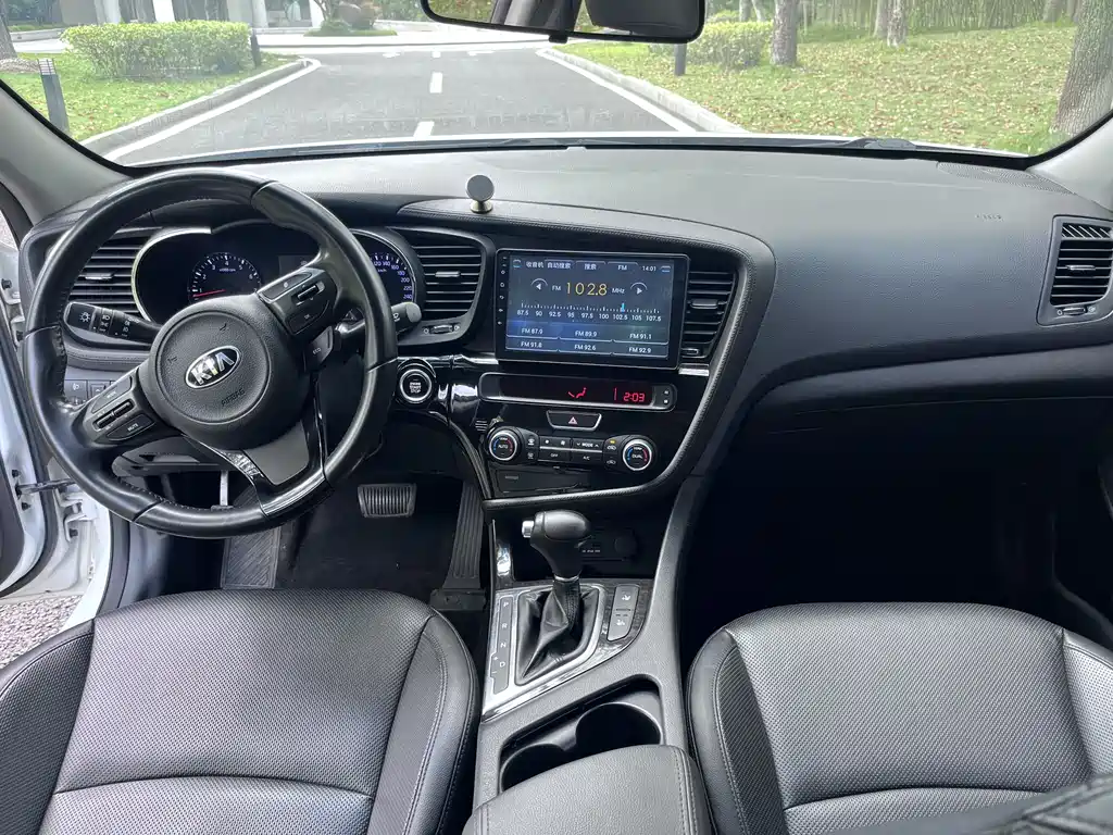 Kia K5 2014 — фото 10