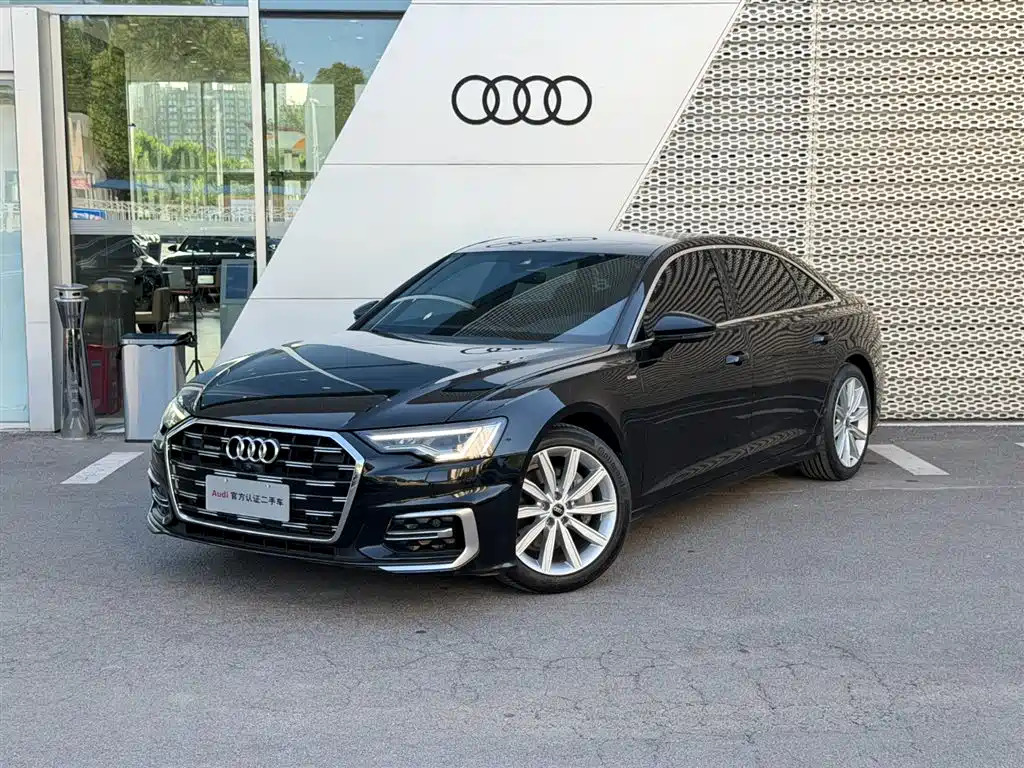 Audi A6L 2023 — фото 1