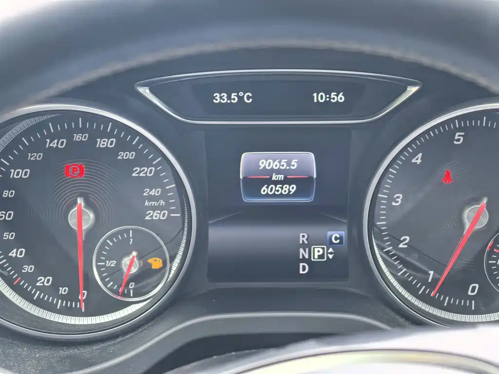Mercedes-Benz GLA 2019 — фото 22