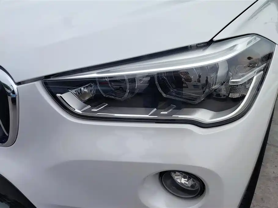 BMW X1 2018 — фото 5