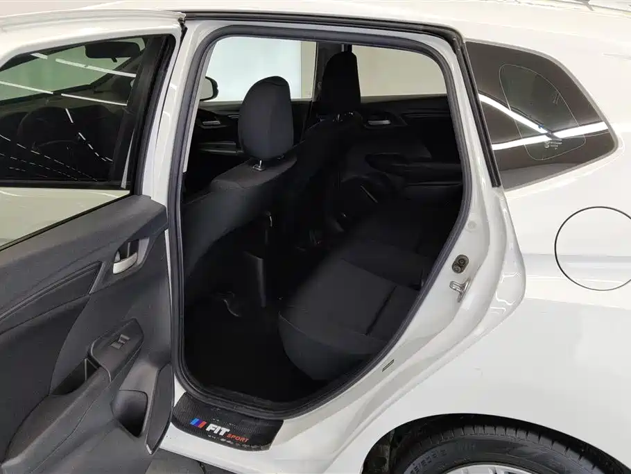 Honda Fit 2020 — фото 11