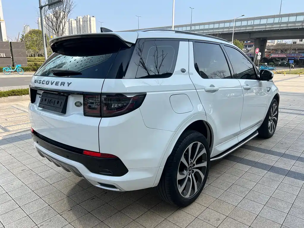 Land Rover Discovery Sport 2022 — фото 17