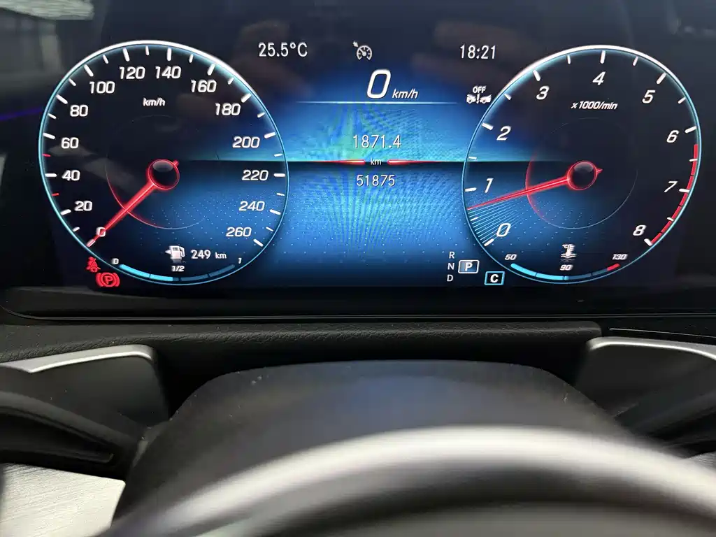Mercedes-Benz GLB 2022 — фото 17