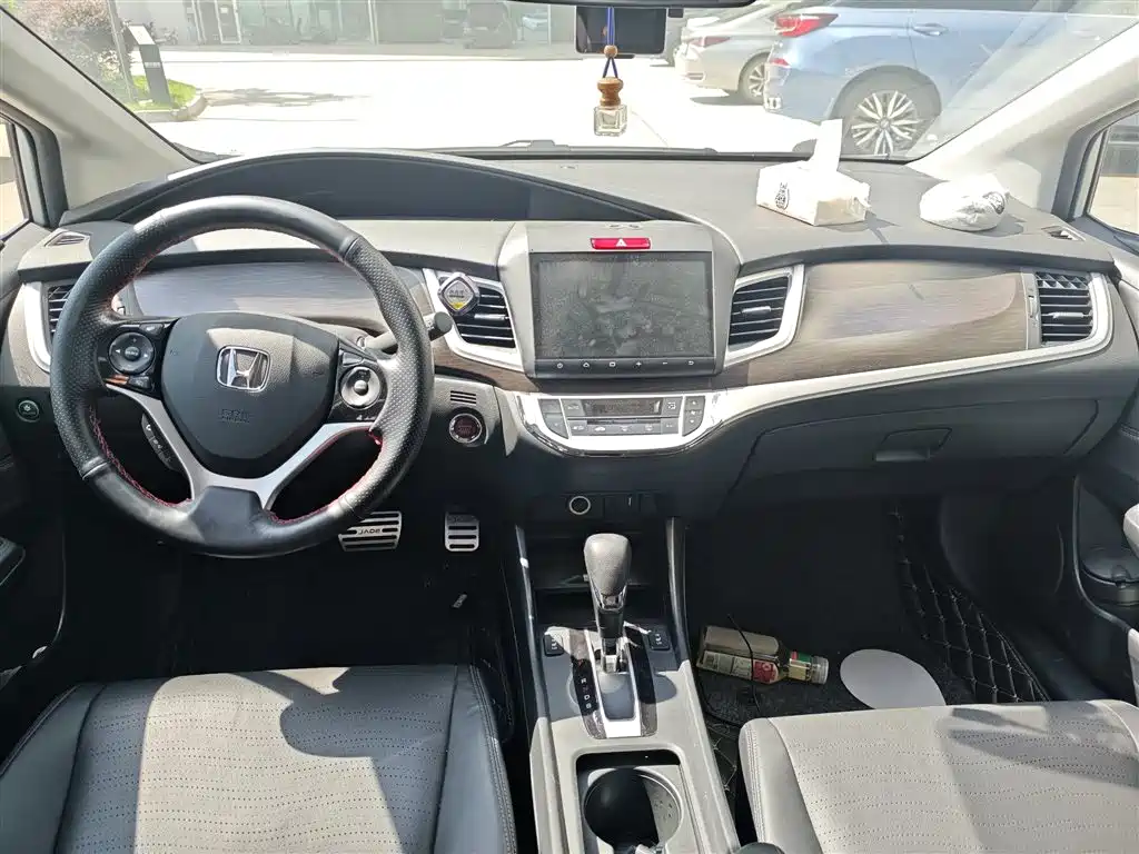 Honda Jade 2016 — фото 8