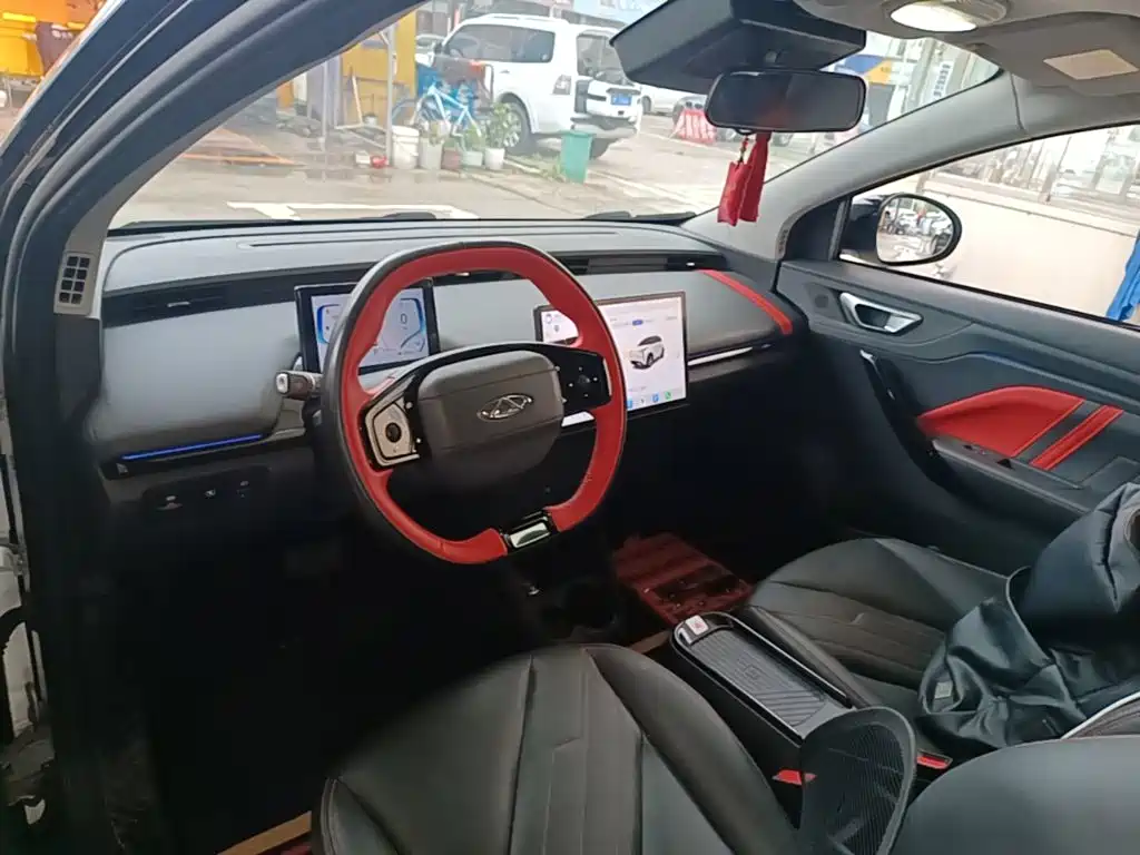 Chery New Energy Wujie Pro 2022 — фото 10