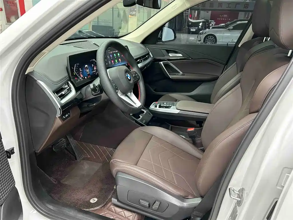 BMW X1 2024 — фото 12