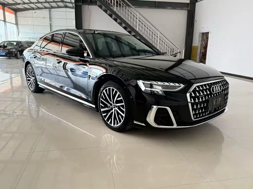 Audi A8 2024