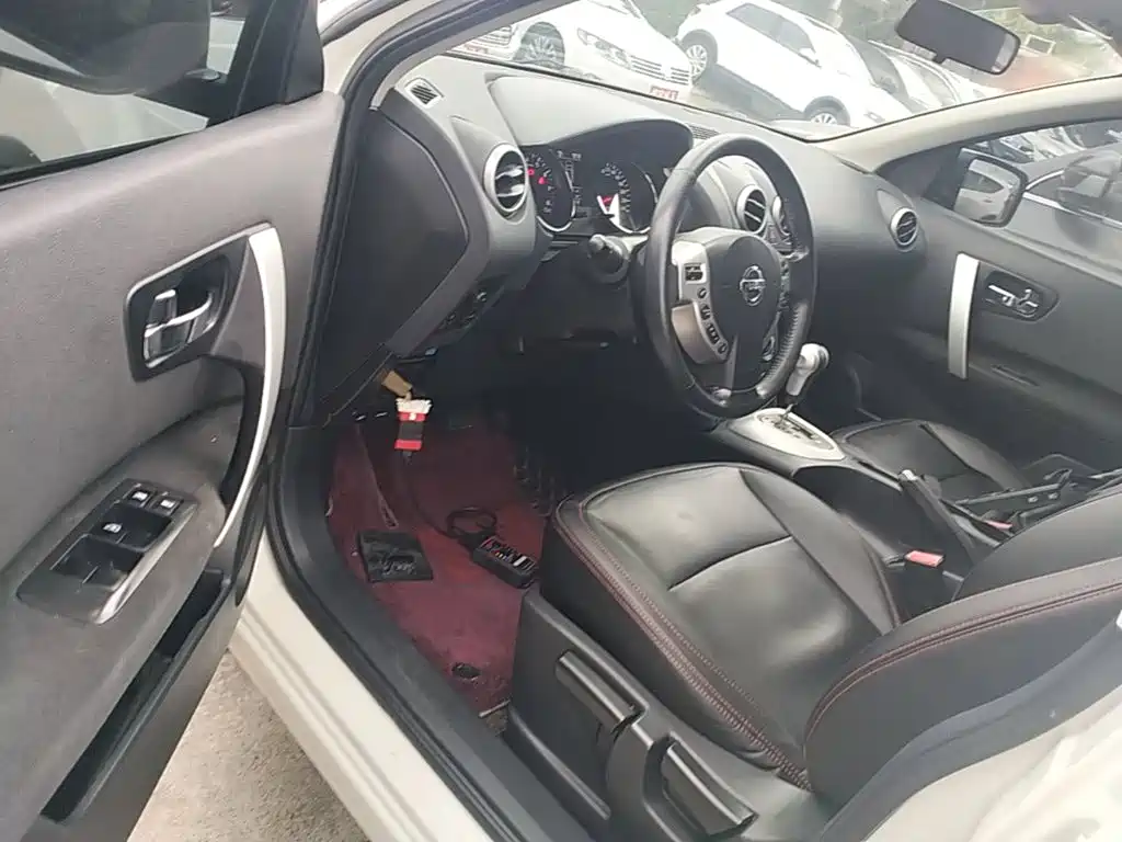 Nissan Qashqai 2015 — фото 16