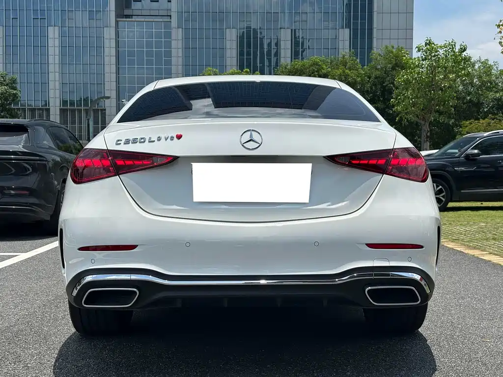 Mercedes-Benz C-Class 2026 — фото 14