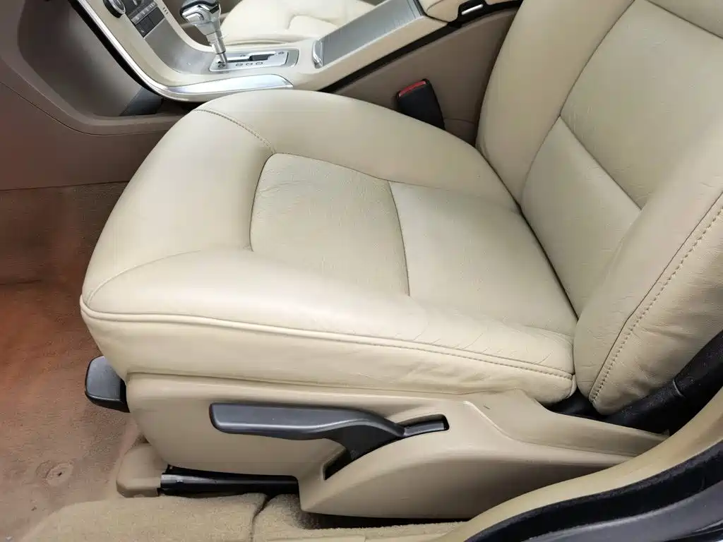 Volvo S80L 2012 — фото 20