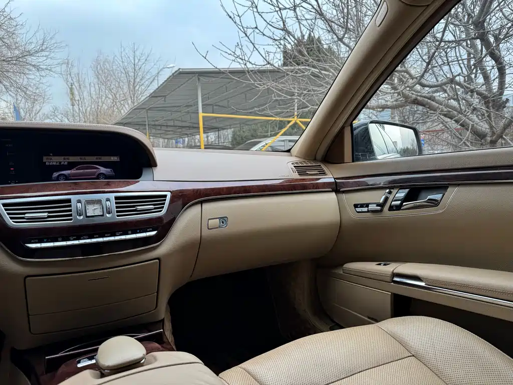 Mercedes-Benz S-Class 2012 — фото 12