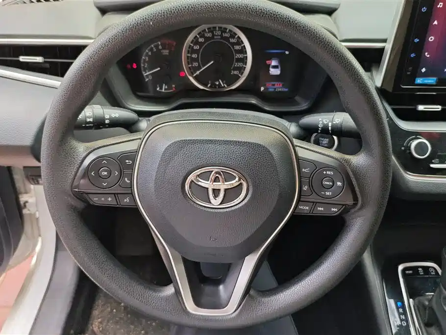 Toyota Corolla 2022 — фото 15