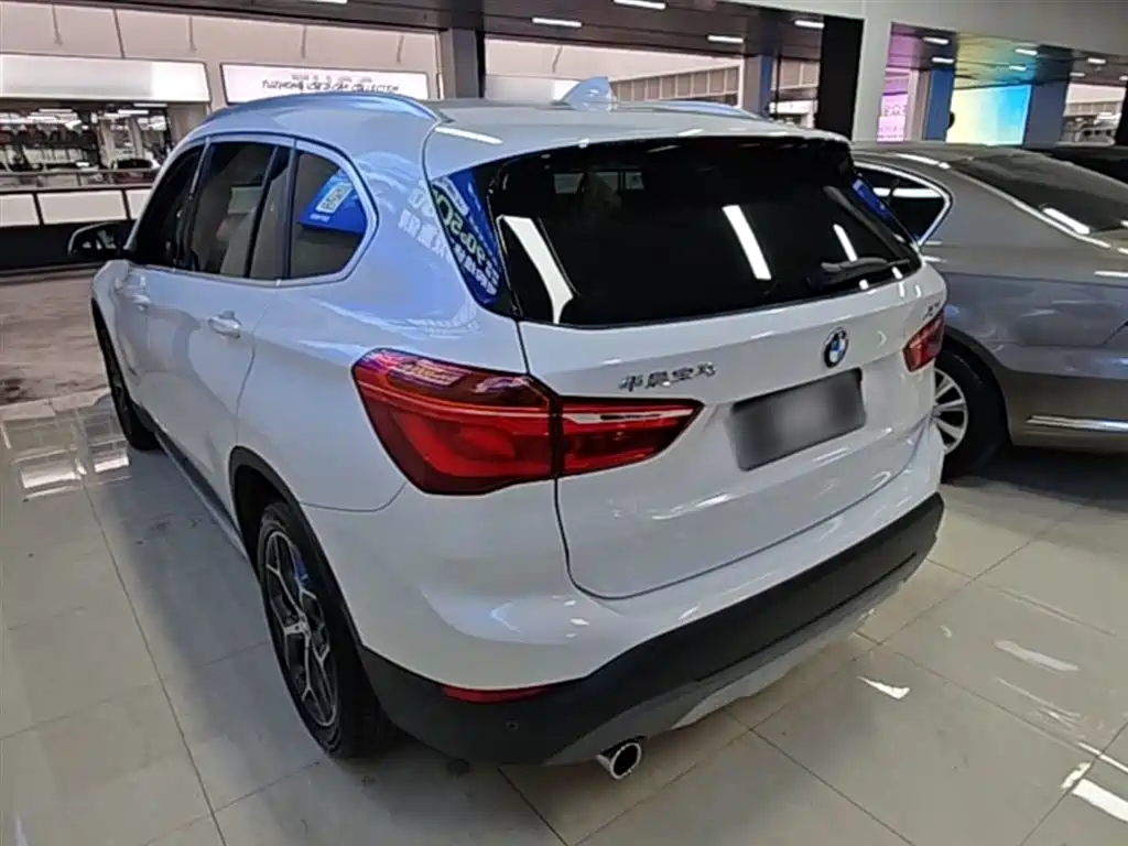 BMW X1 2018 — фото 5