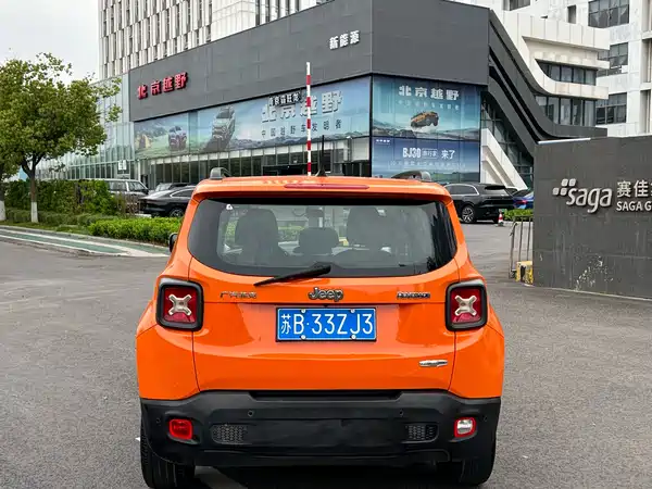 Jeep Freeman 2018