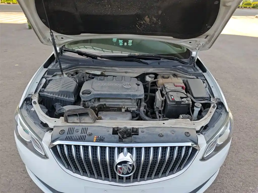 Buick Excelle 2017 — фото 20