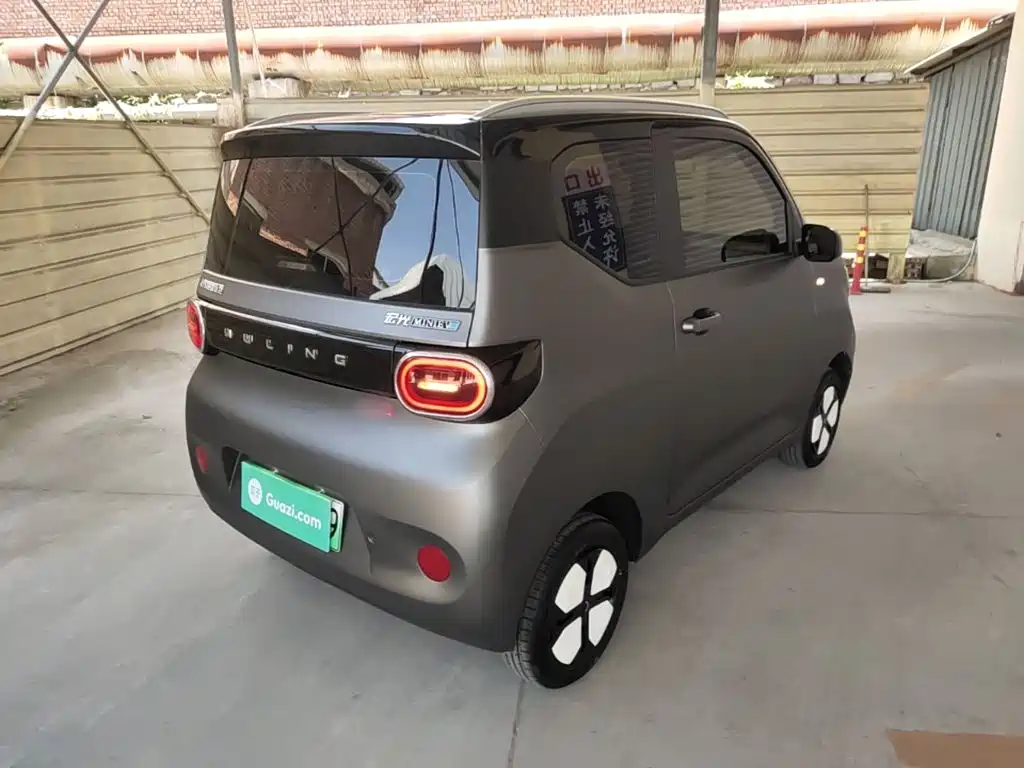 Wuling MINIEV 2024