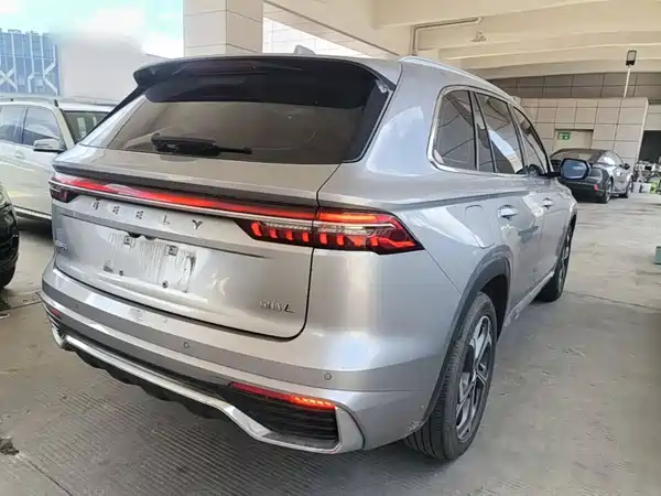 Geely Xingyue L 2023