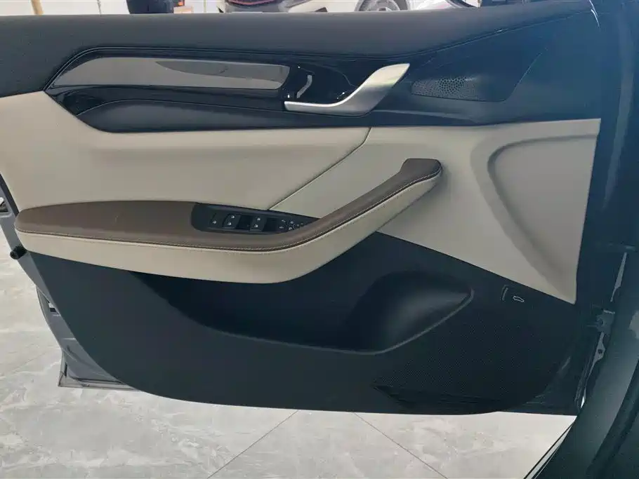 BYD Qin PLUS 2025 — фото 7