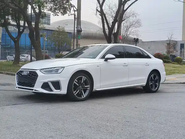 Audi A4L 2022