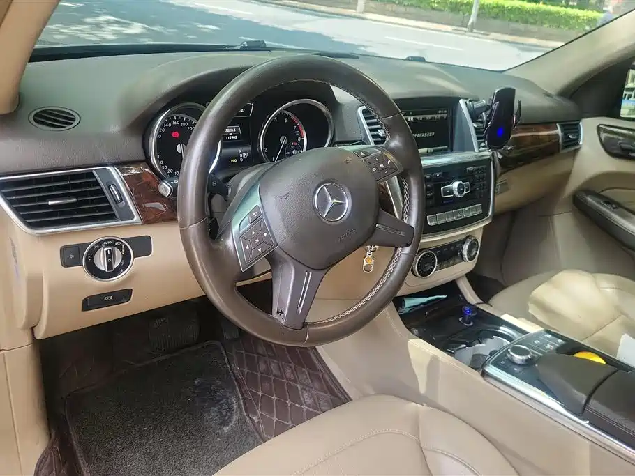 Mercedes-Benz M-Class 2014 — фото 12