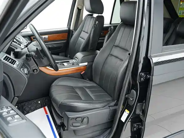 Land Rover Range Rover Sport 2012