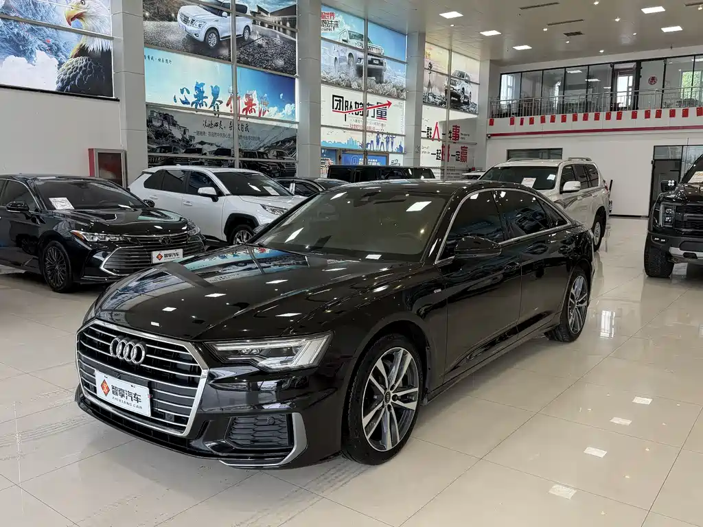 Audi A6L 2022 — фото 1