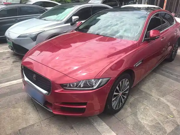 Jaguar XEL 2019