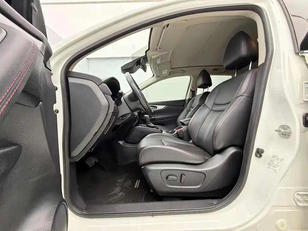 Nissan Qashqai 2021 — фото 19