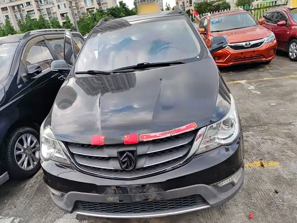 Baojun 730 2015