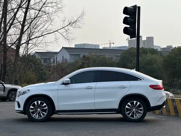 Mercedes-Benz GLE Coupe 2017