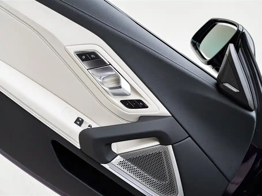 BMW Z4 2024 — фото 15