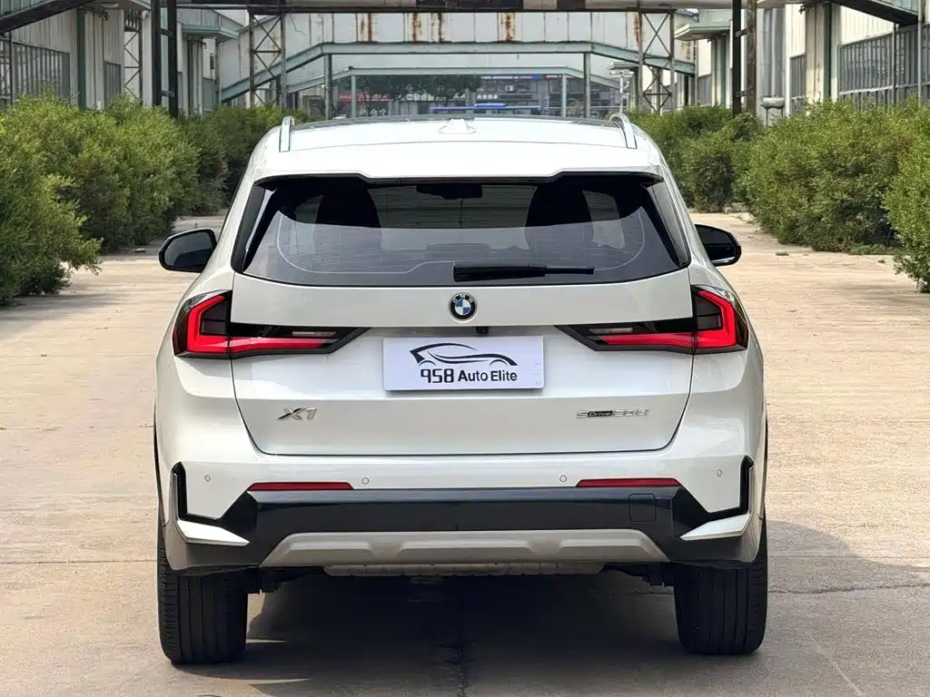 BMW X1 2024 — фото 11