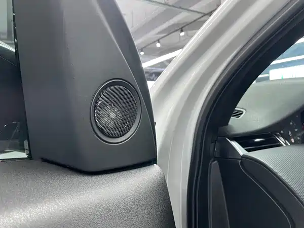 Land Rover Discovery Sport 2020