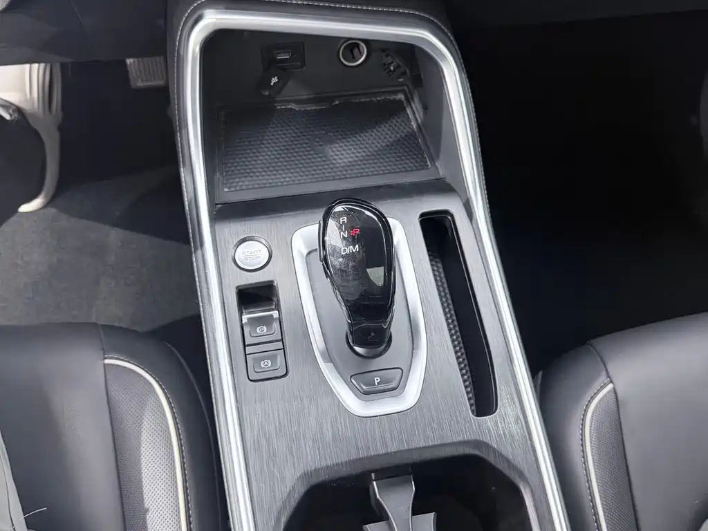 Haval H6 2023 — фото 13