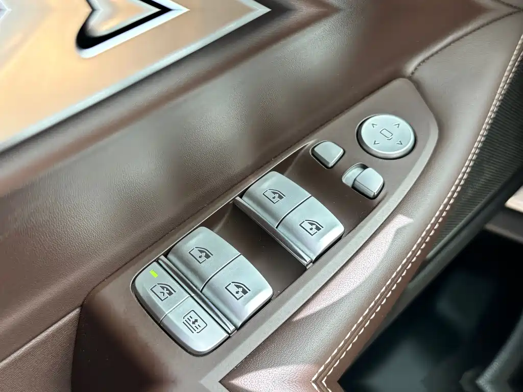 BMW 7 Series 2020 — фото 20