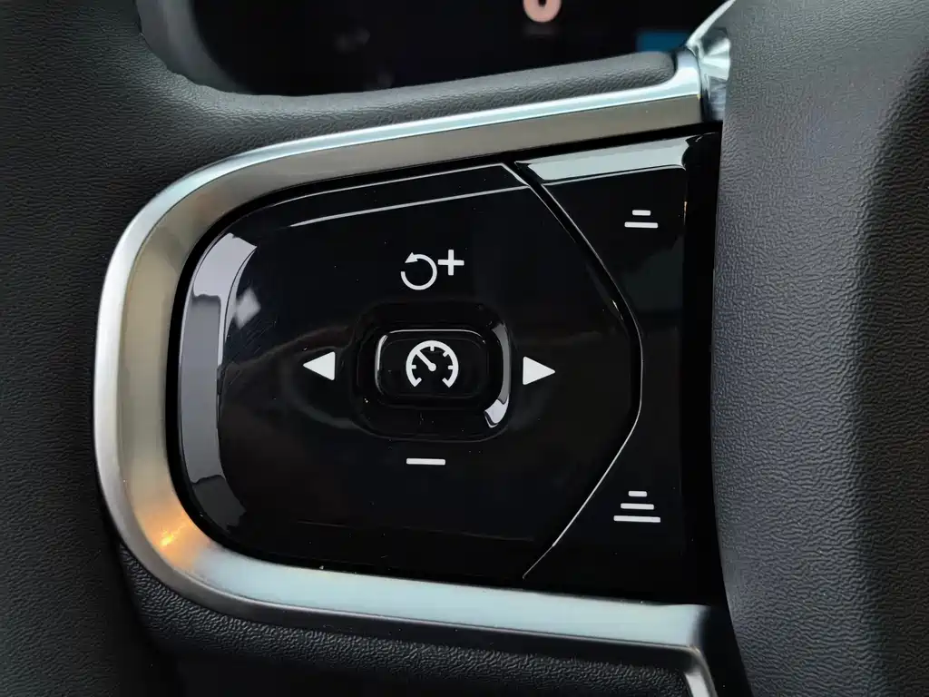 Volvo S90 PHEV 2024 — фото 29