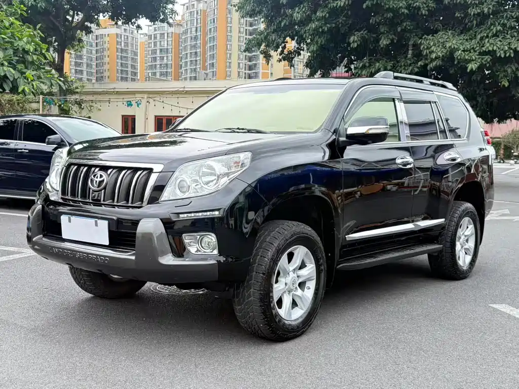 Toyota Prado 2014 — фото 1