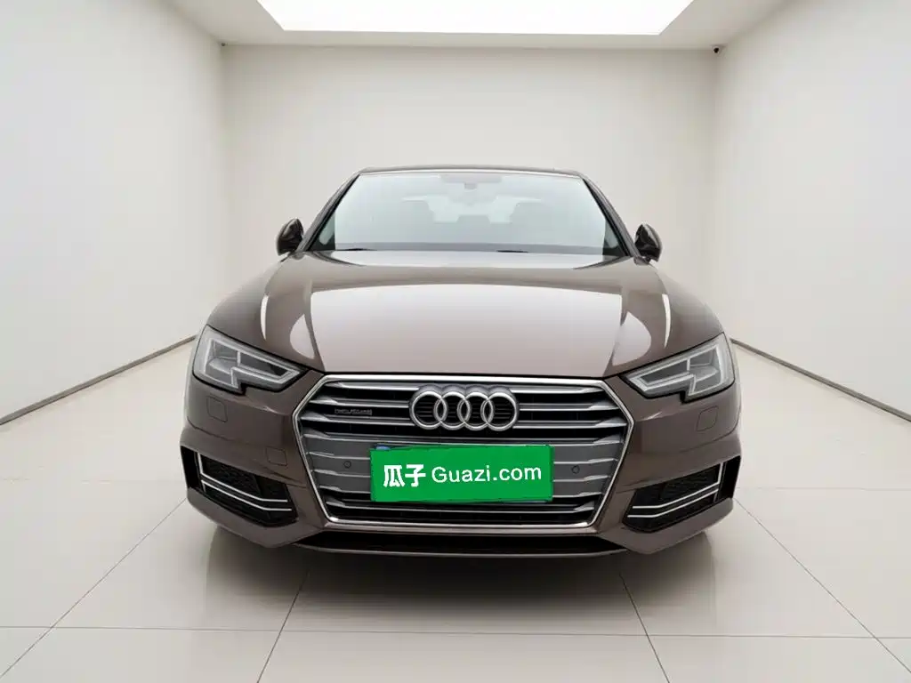 Audi A4L 2016