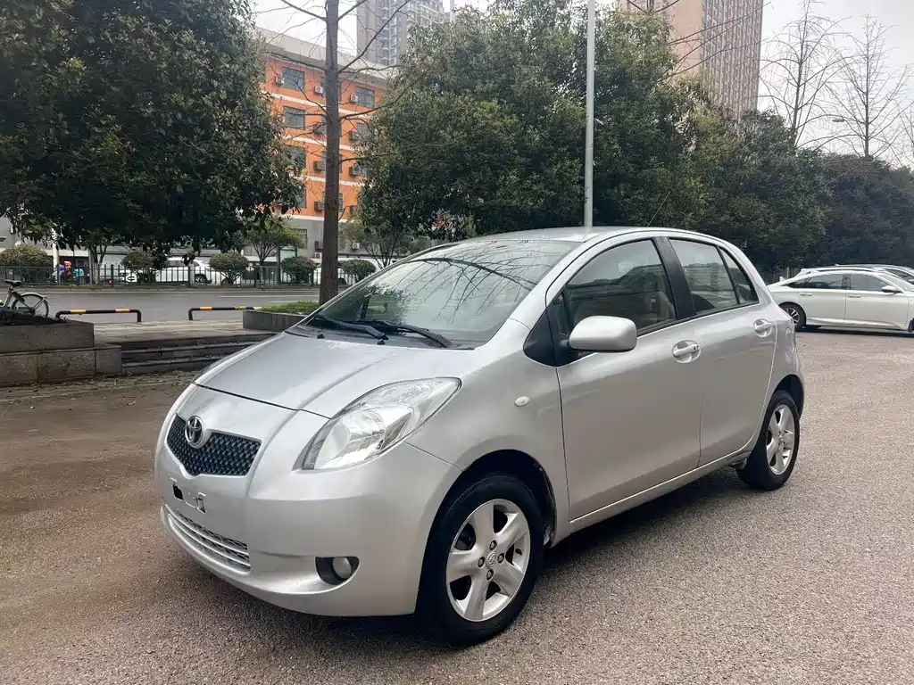 Toyota Yaris 2009