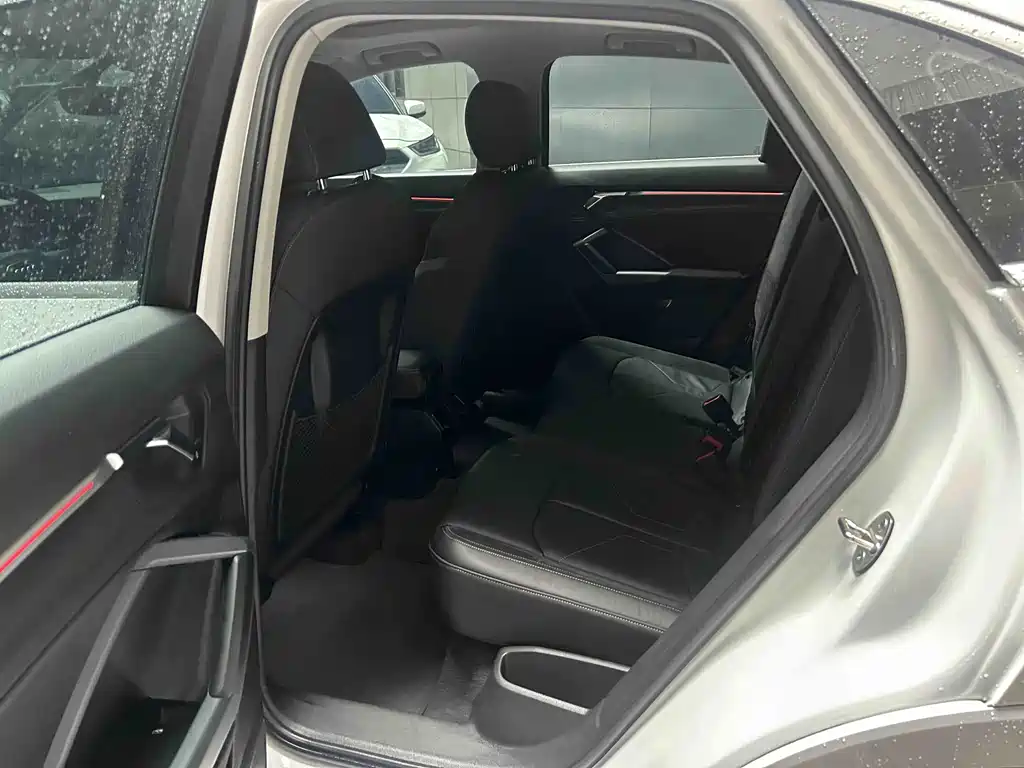 Audi Q3 Sportback 2021 — фото 13