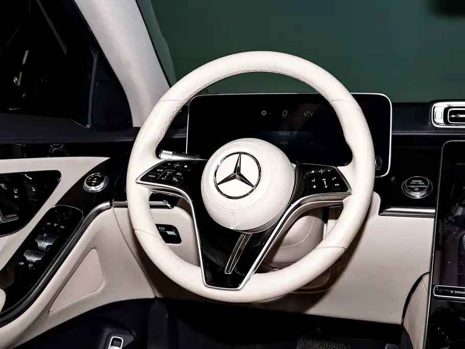 Mercedes-Benz S-Class 2024 — фото 16