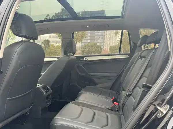 Volkswagen Tiguan L 2019