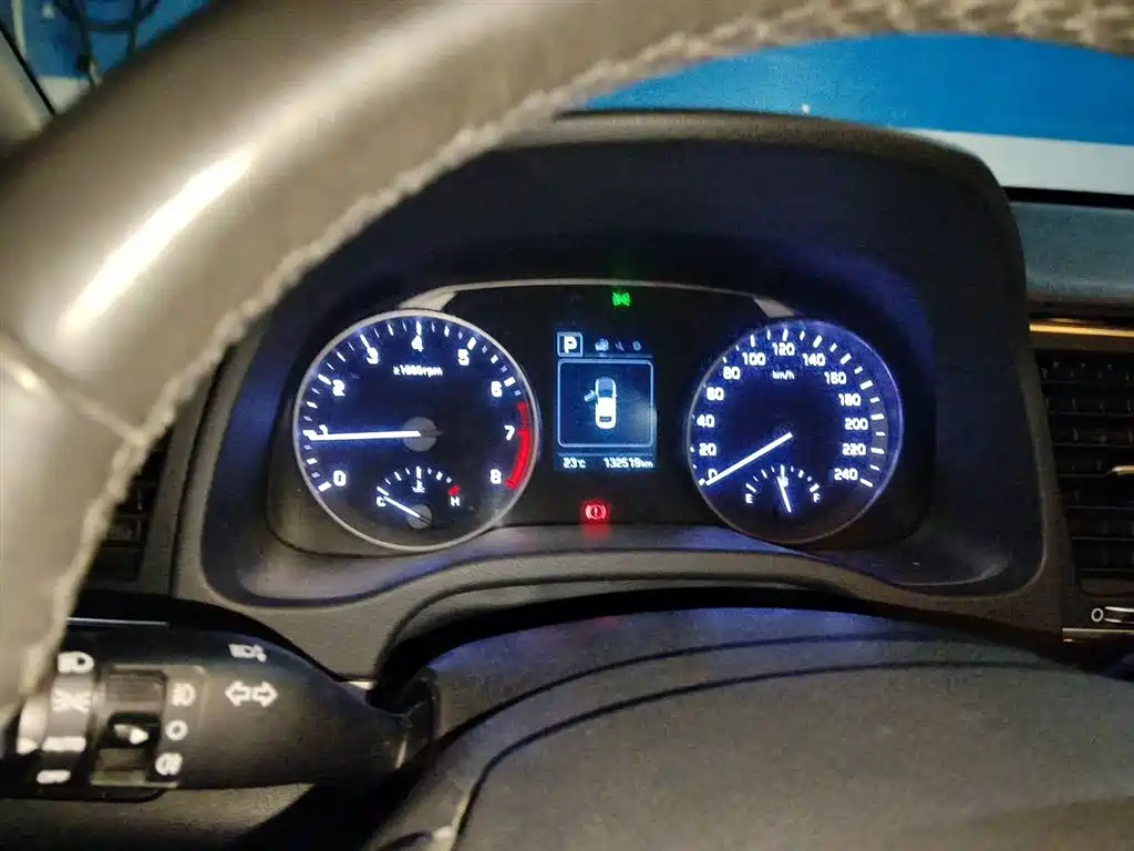 Hyundai Elantra 2016