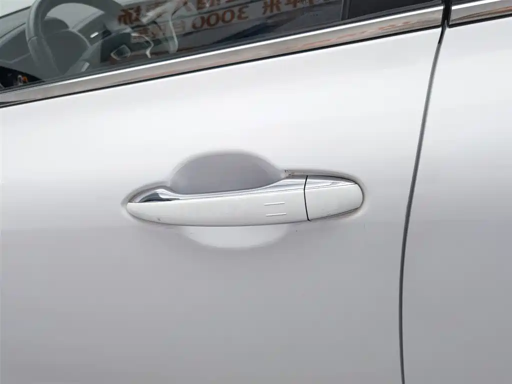 Geely Emgrand GS 2018 — фото 18