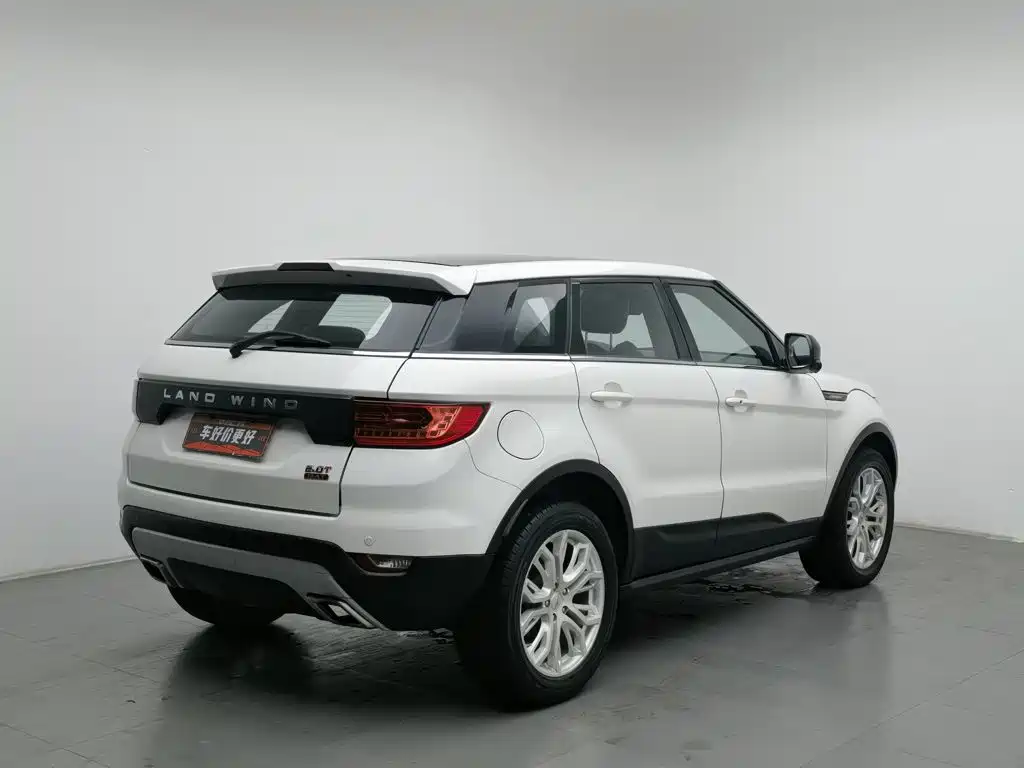 Landwind X7 2015 — фото 2