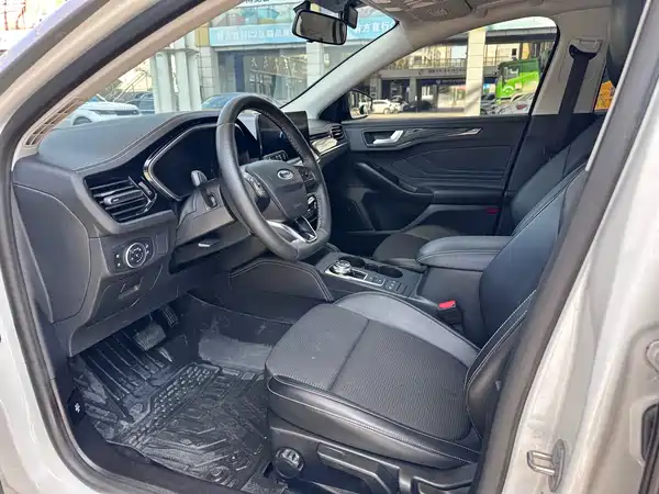 Ford Focus 2021
