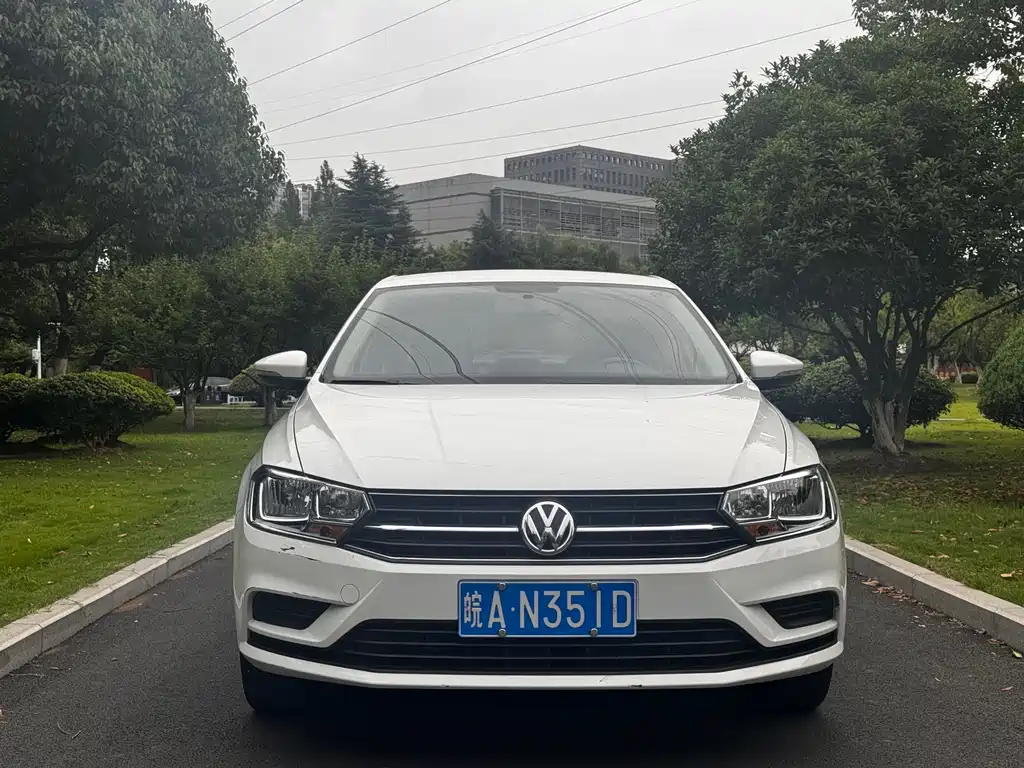 Volkswagen Bora 2023
