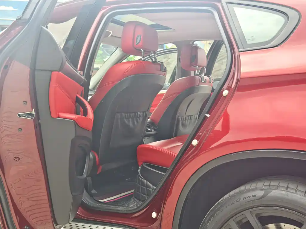 BMW X6 2013 — фото 11